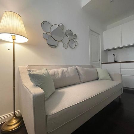 Bilocale Di Prestigio: Milano Centro Apartment Bagian luar foto