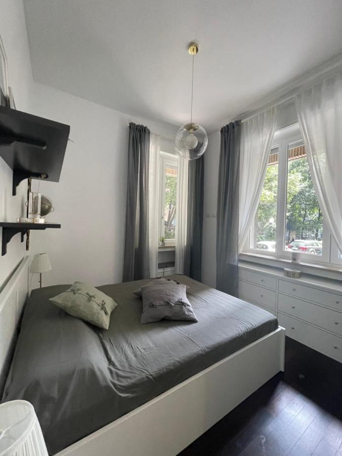 Bilocale Di Prestigio: Milano Centro Apartment Bagian luar foto