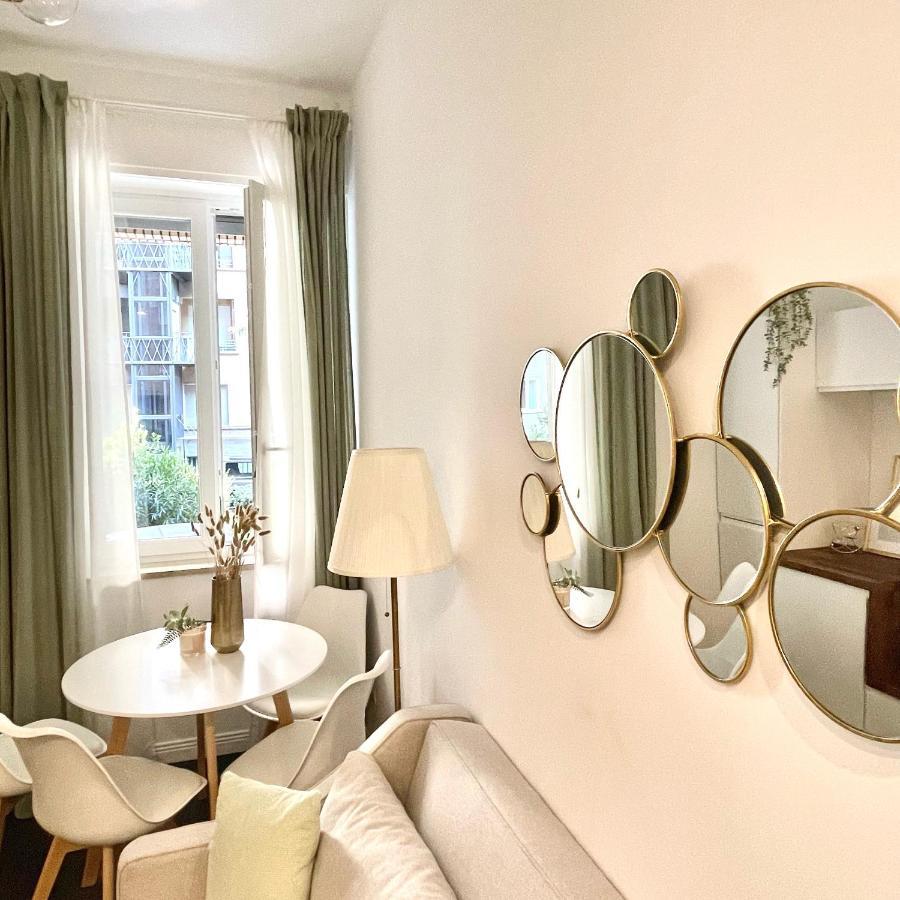 Bilocale Di Prestigio: Milano Centro Apartment Bagian luar foto